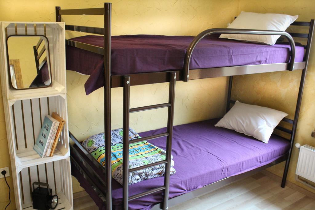 Apartment On Zaliznychna Львов Экстерьер фото